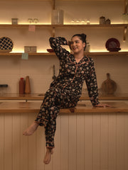 Black Heart Print Night Suit