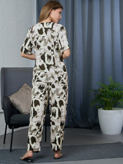 Monochrome Muse Co-ord Set - Luxe Lounge Artistry